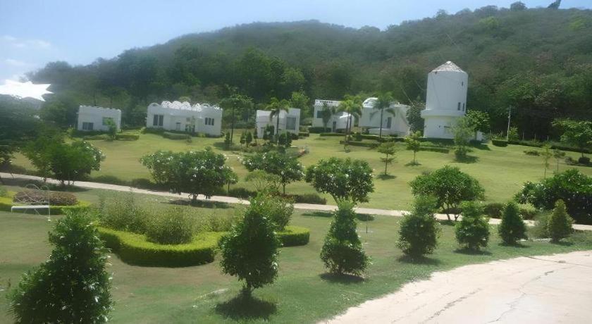 The Buda Resort Muaklek Muak Lek Exterior photo